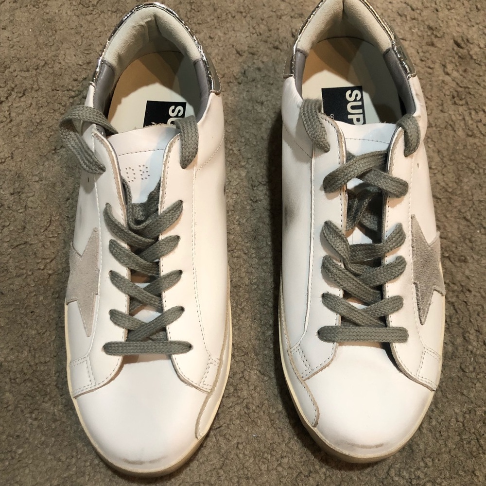 Golden Goose Superstar Leather Sneaker - Picture 5 of 9